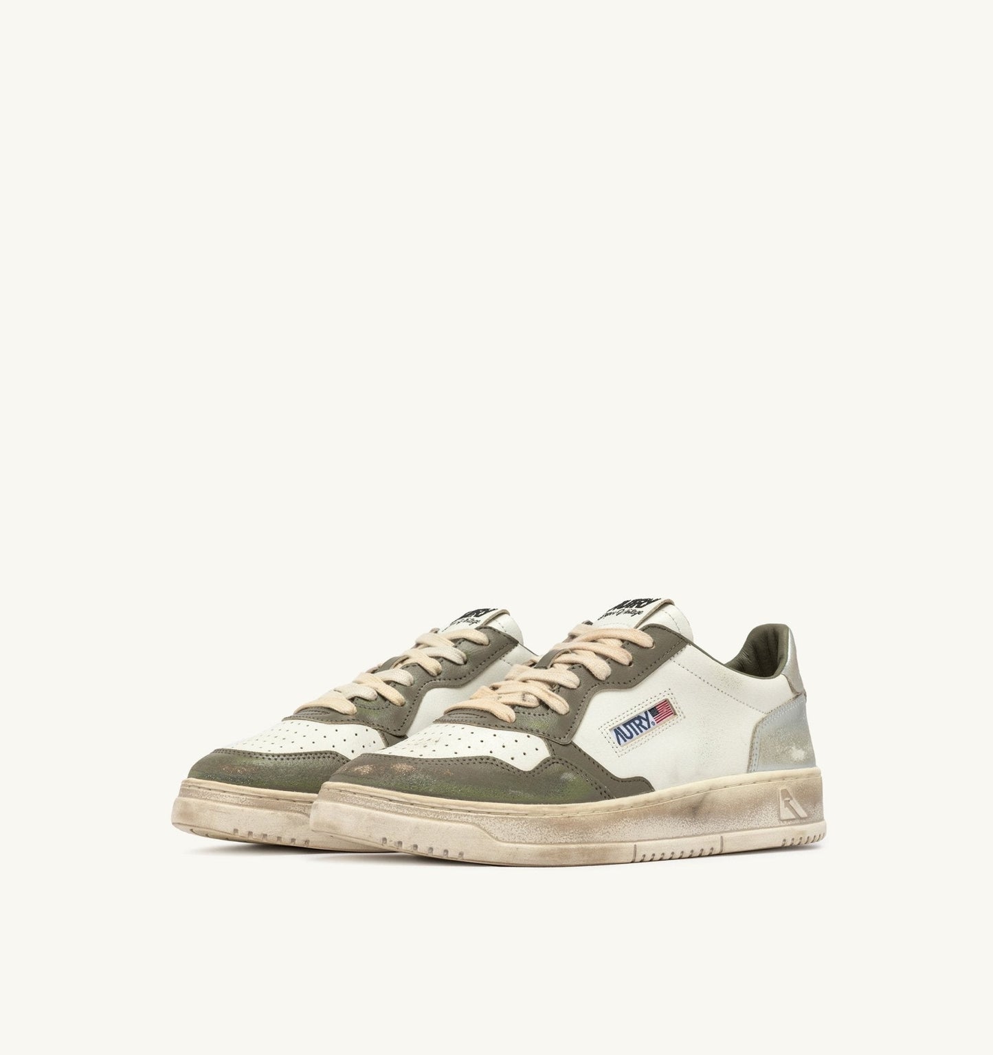 AUTRY - MEDALIST LOW SUPER VINTAGE WHISPER WHITE GREEN AND SREBRNE SNEAKERSY