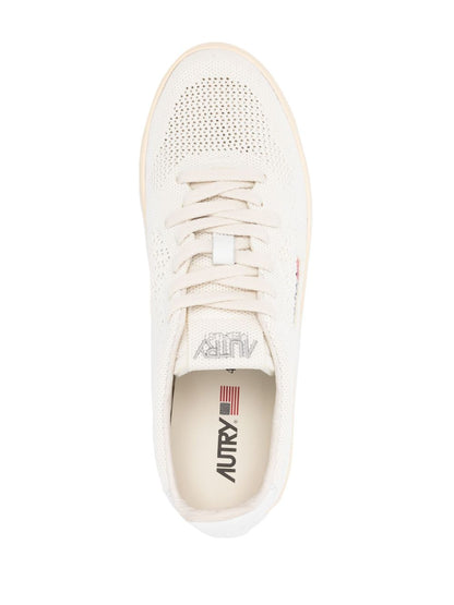 AUTRY - MEDALIST EASEKNIT LOW SNEAKERS Z BIAŁEJ MATERIAŁU PEARSORBET 