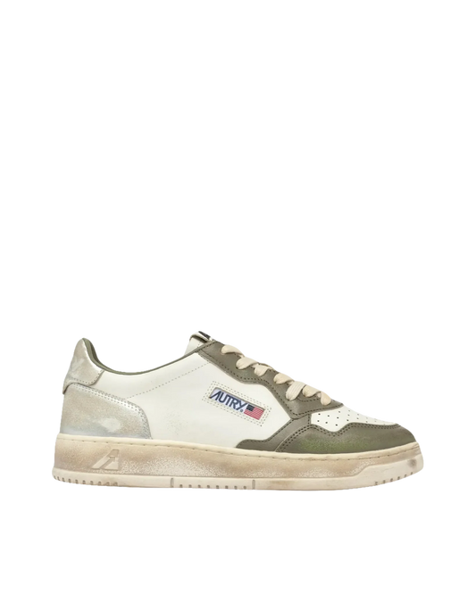 AUTRY - BASKETS MEDALIST LOW SUPER VINTAGE WHISPER WHITE VERT ET SILVER - Lothaire